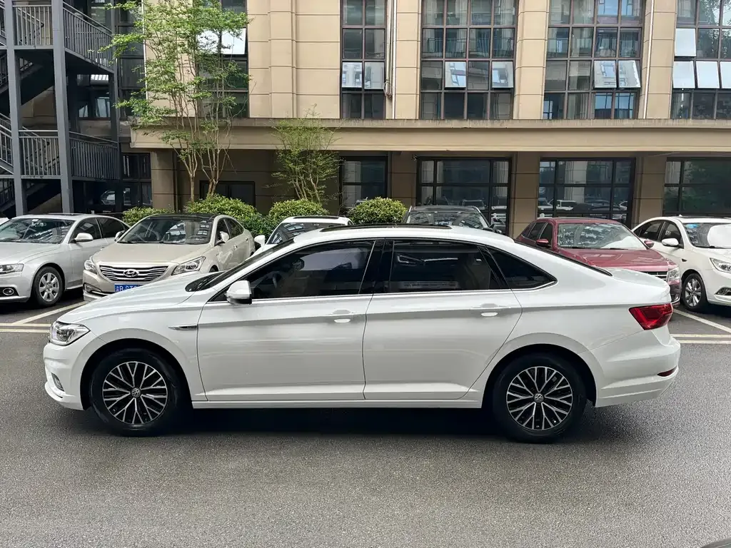 Volkswagen Sagitar 2021 из CN, фото 9