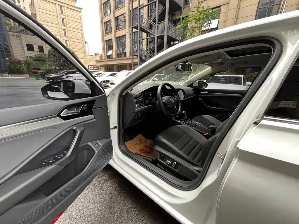 Volkswagen Sagitar 2021 из CN, фото 7