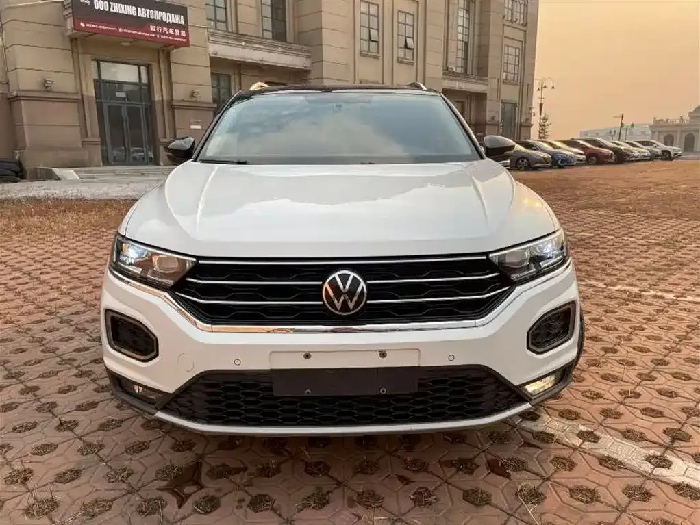 Volkswagen T-Roc — фото 3