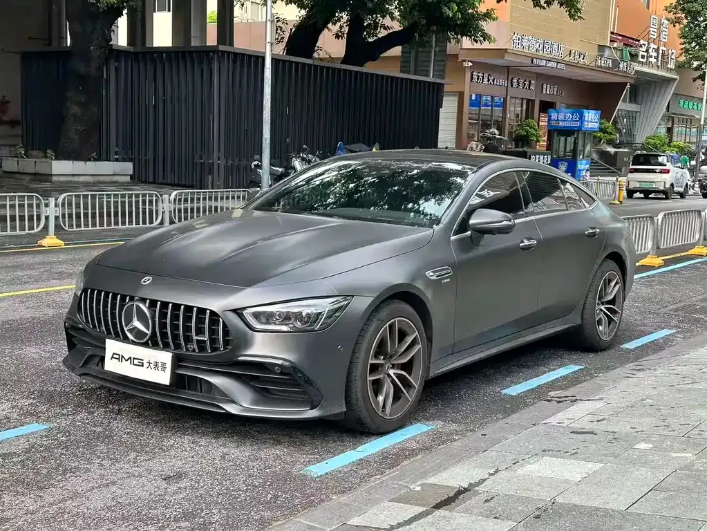 Mercedes-Benz AMG GT — фото 1