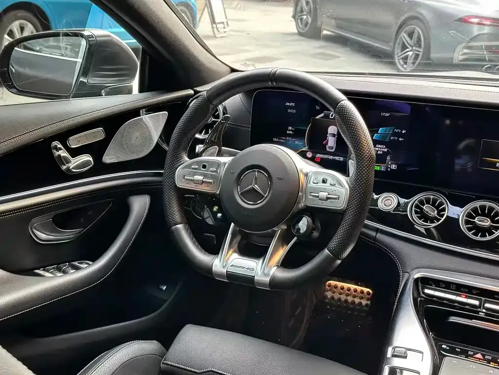 Mercedes-Benz AMG GT — фото 8