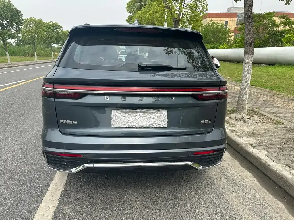 Geely Xingyue L — фото 8