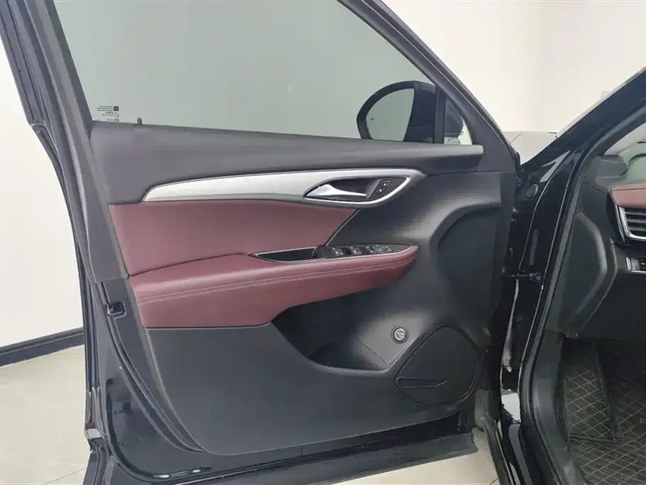Buick Envision Plus — фото 3
