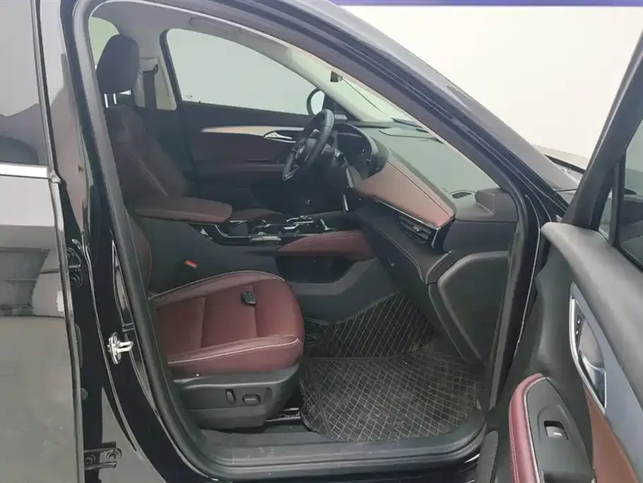 Buick Envision Plus — фото 7