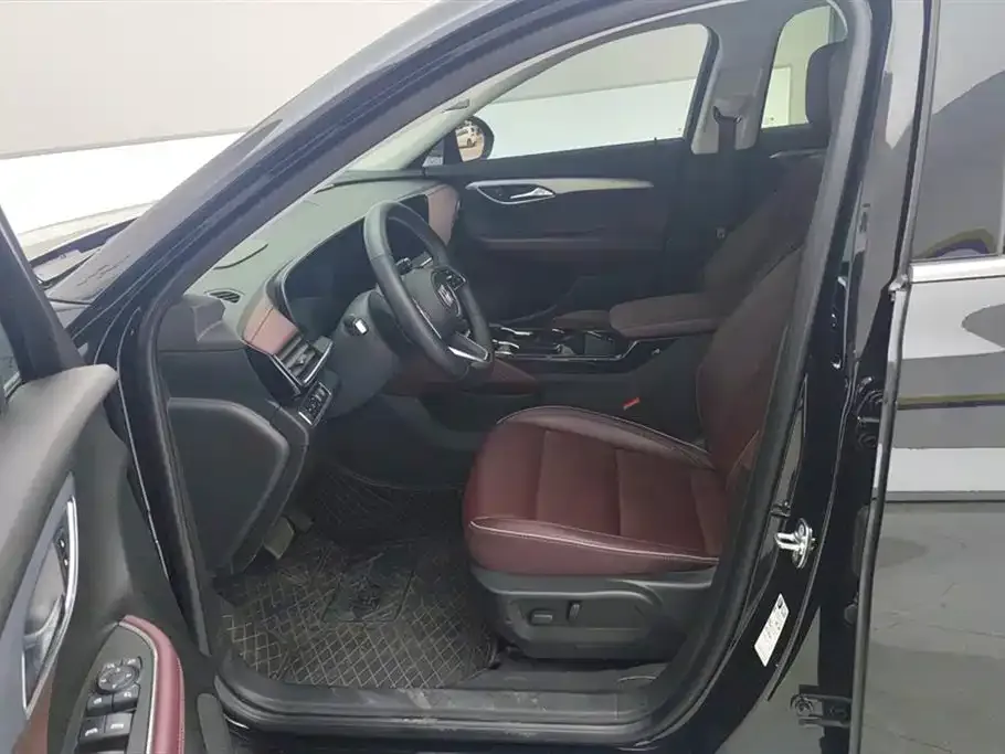 Buick Envision Plus — фото 5