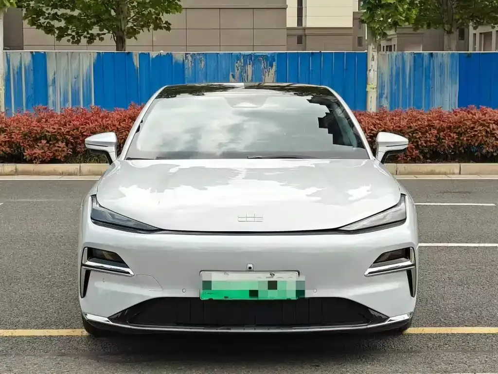 Geely Galaxy Xingyao 8 2025 из CN, фото 5
