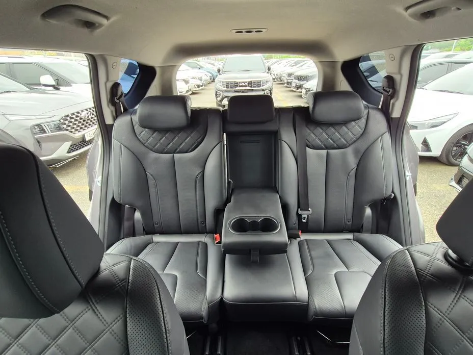 Hyundai Santafe — фото 3