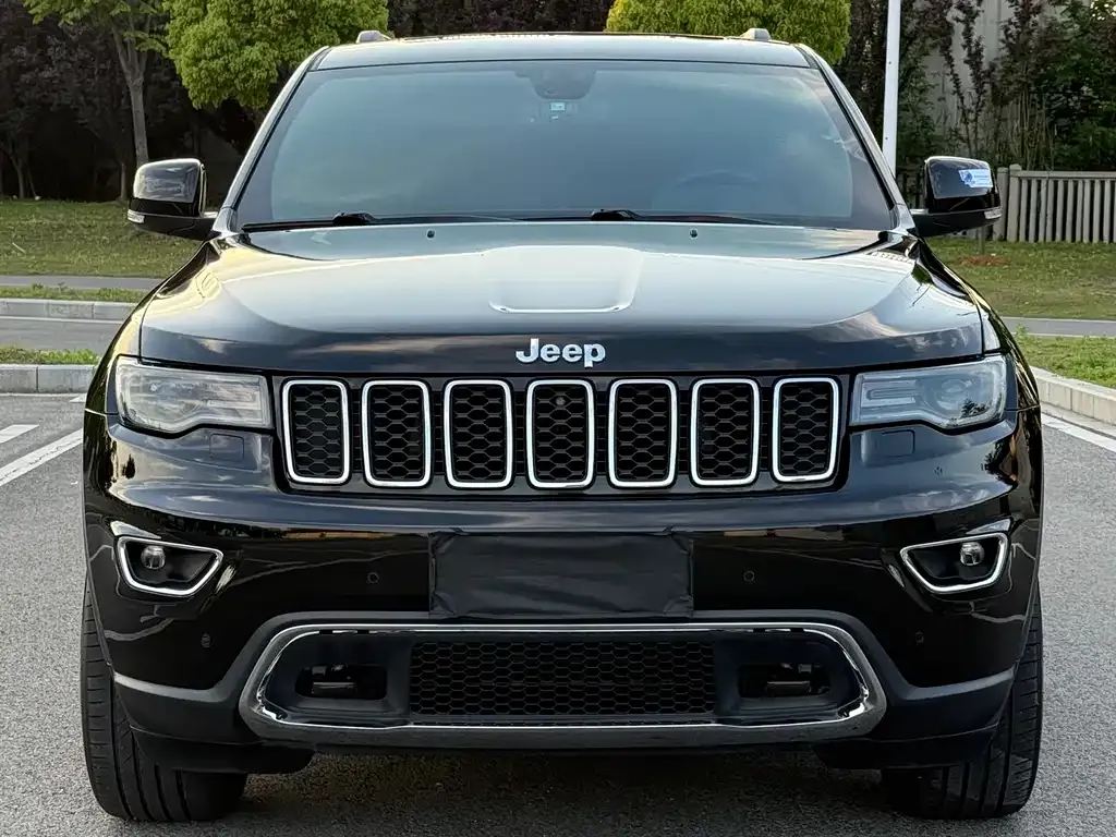 Jeep Grand Cherokee (Import) 2022 из CN, фото 7
