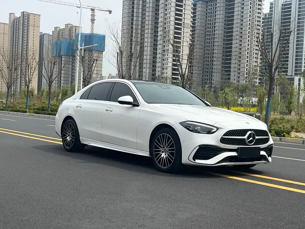 Mercedes-Benz C-Class — фото 10