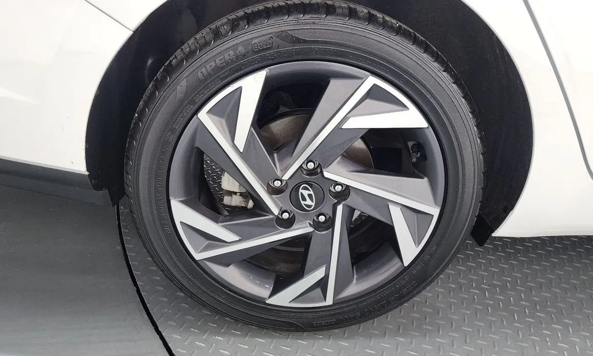 Hyundai AVANTE — фото 6