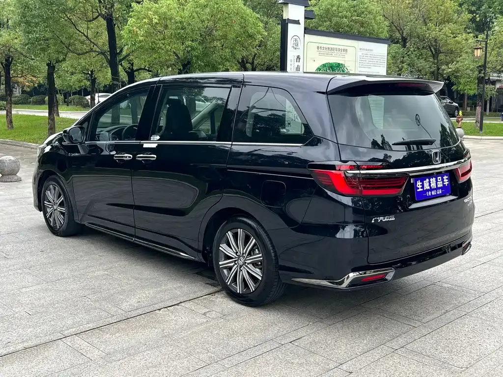 Honda Odyssey 2023 из CN, фото 10