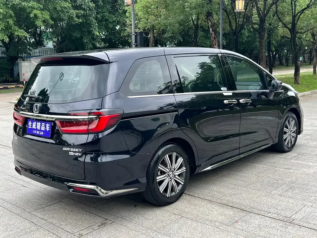 Honda Odyssey 2023 из CN, фото 5