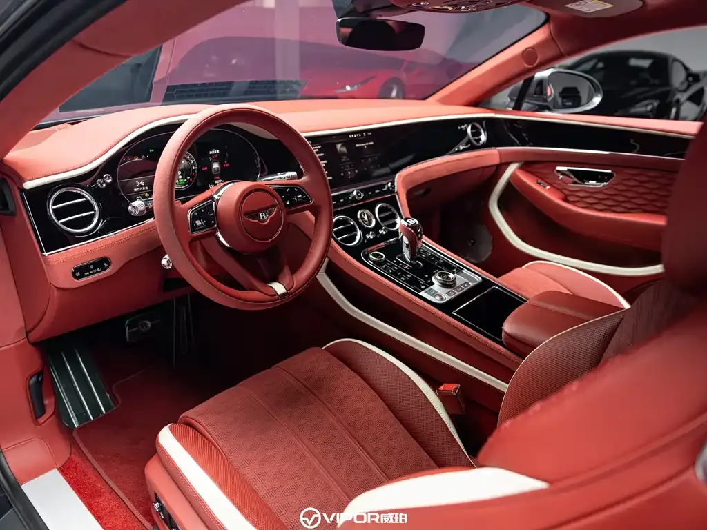 Bentley Continental PHEV 2025 из CN, фото 7