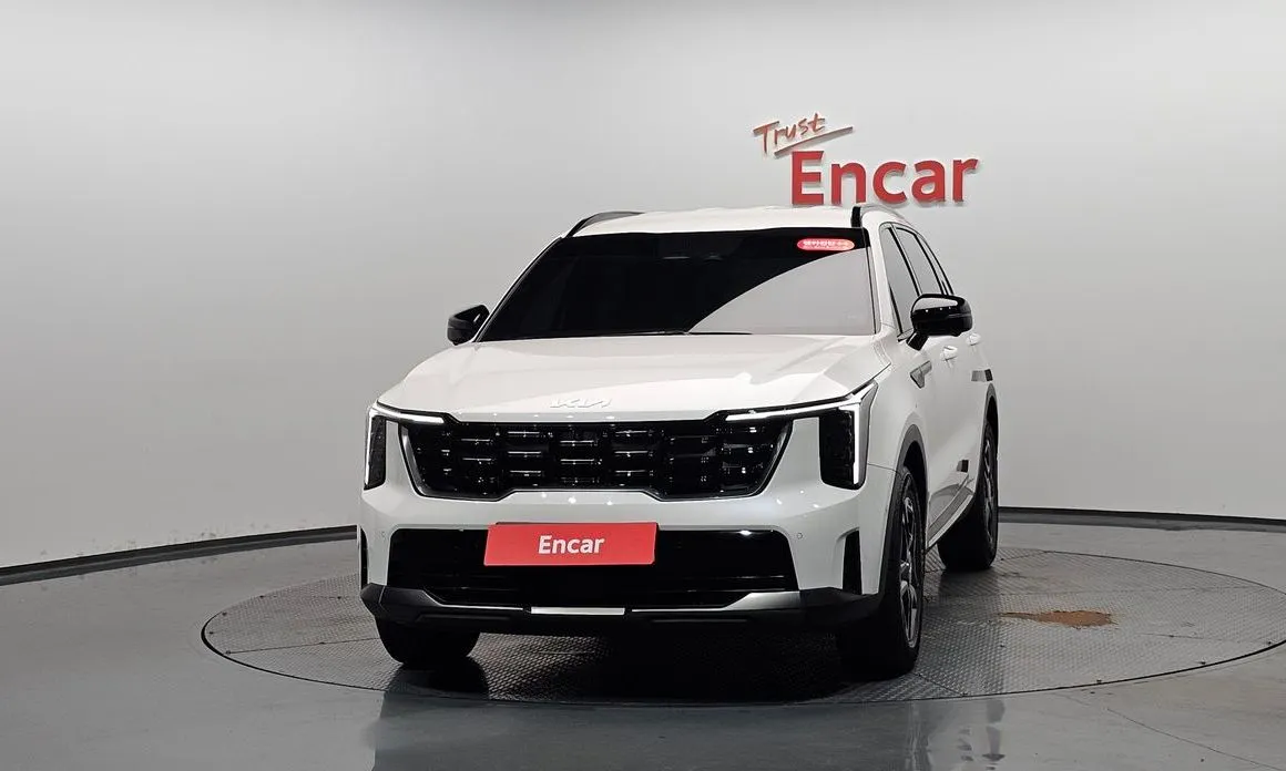Kia Sorento — фото 5