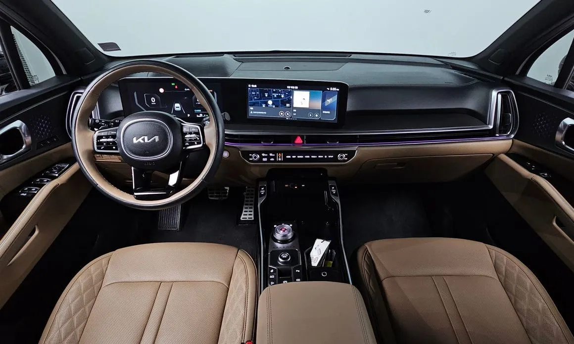 Kia Sorento — фото 8