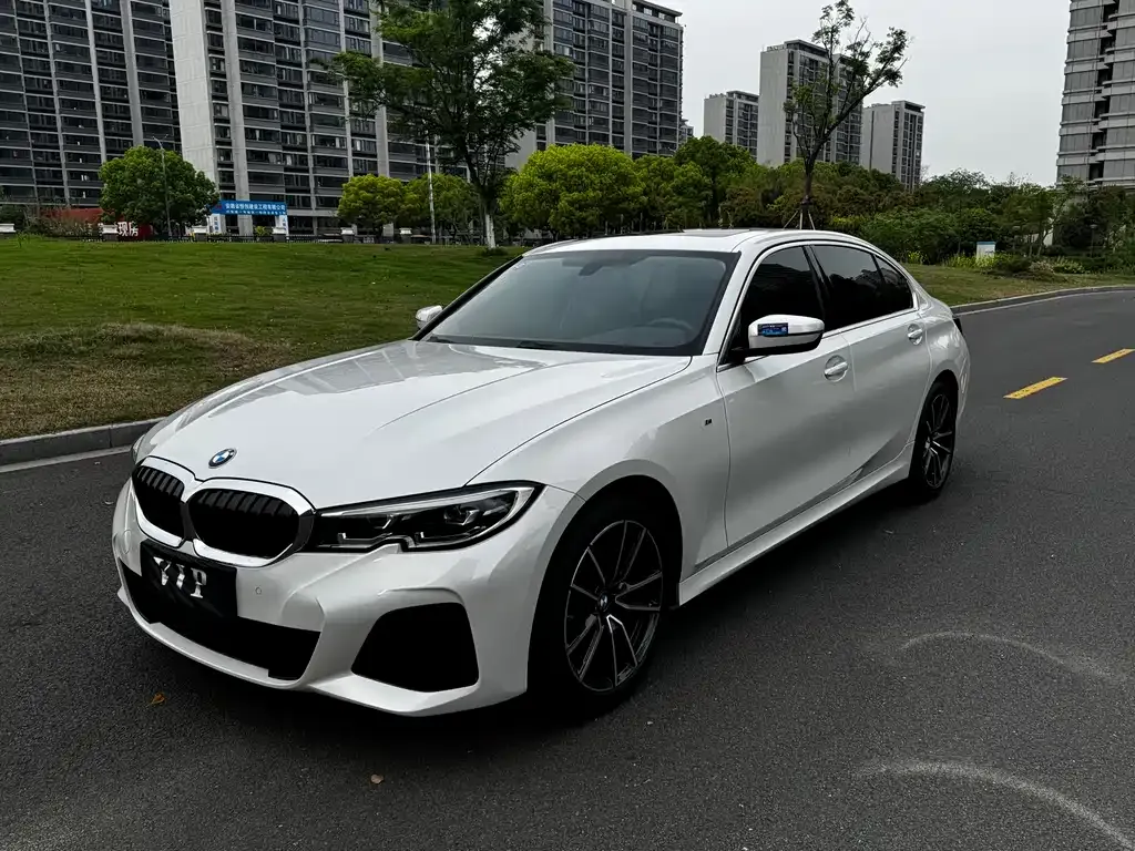 BMW 3 Series — фото 1