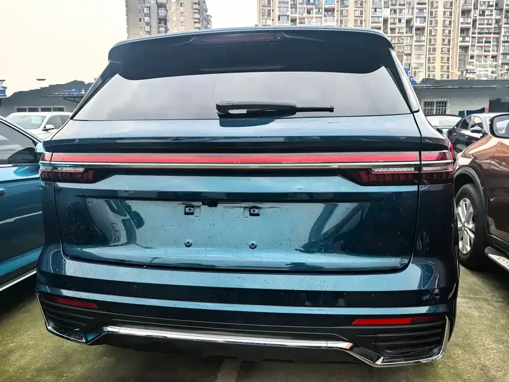 Geely Xingyue L — фото 2