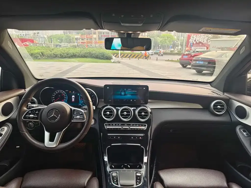 Mercedes-Benz GLC 2021 из CN, фото 2