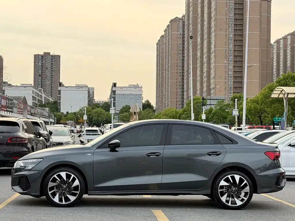 Audi A3 — фото 6