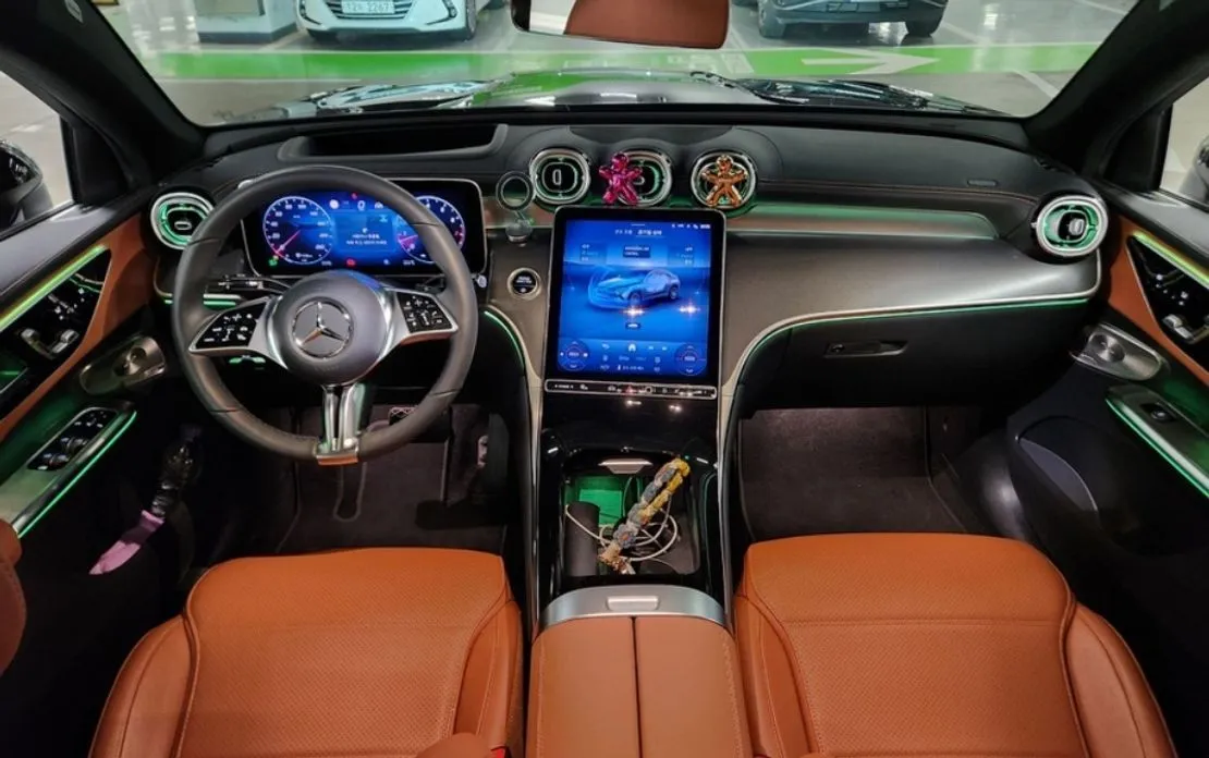 Mercedes-Benz GLC-Class 2025 из KR, фото 8