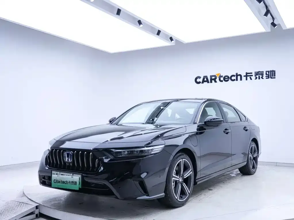Honda Inspire PHEV 2025 из CN, фото 9