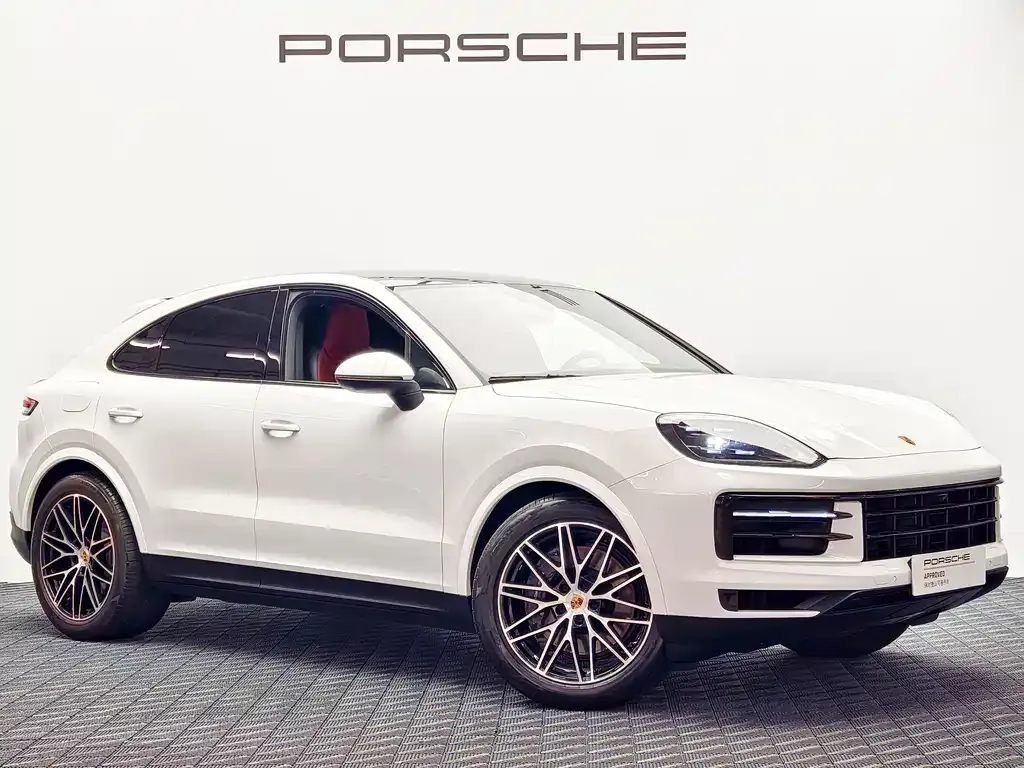 Porsche Cayenne — фото 1