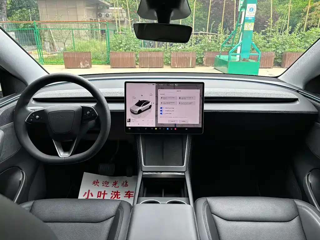 Tesla Model Y 2025 из CN, фото 5