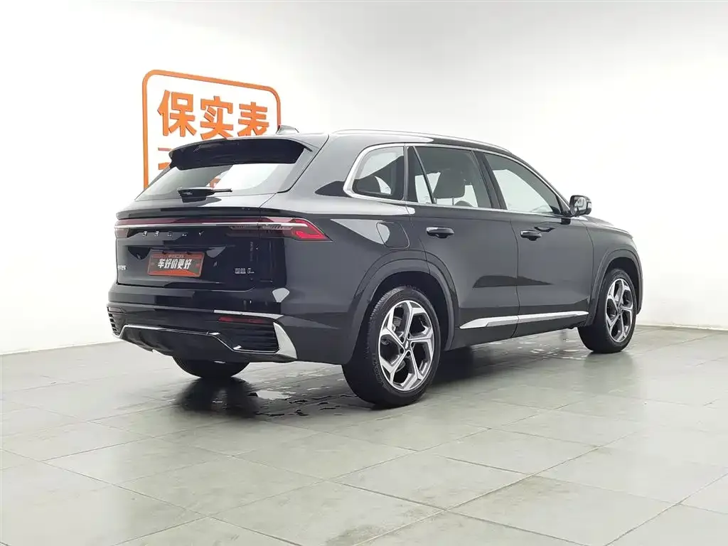 Geely Xingyue L — фото 9