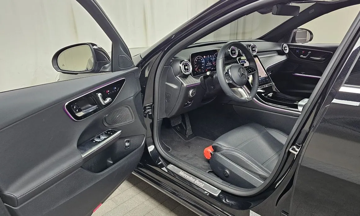 Mercedes-Benz C-Class 2025 из KR, фото 10