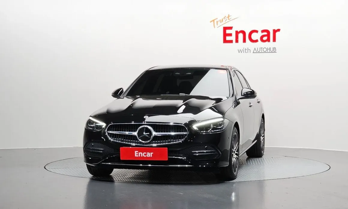 Mercedes-Benz C-Class 2025 из KR, фото 2