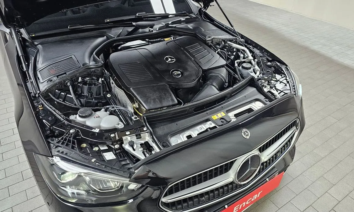 Mercedes-Benz C-Class 2025 из KR, фото 8