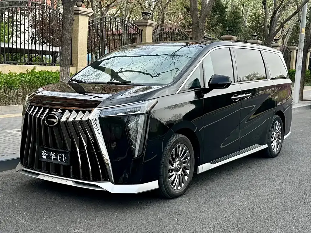 GAC Motor Trumpchi M8 — фото 1
