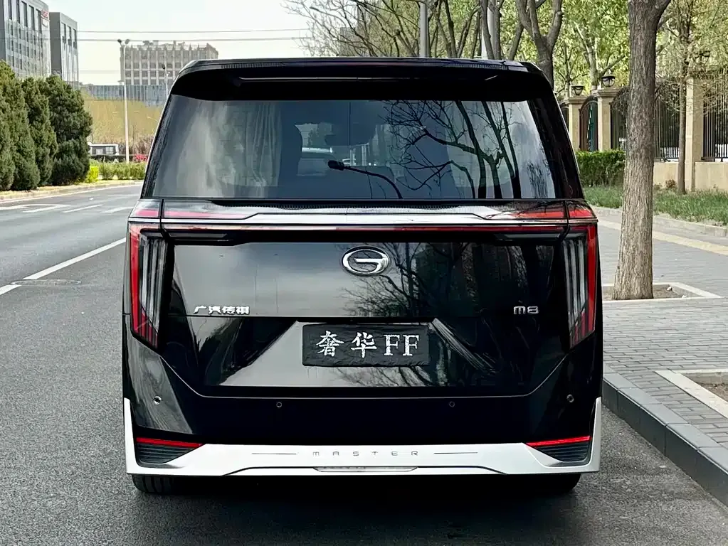 GAC Motor Trumpchi M8 — фото 10