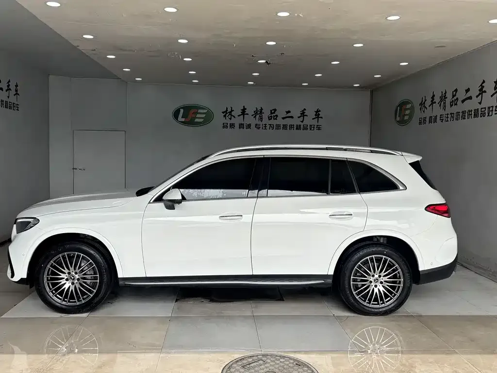 Mercedes-Benz GLC — фото 9
