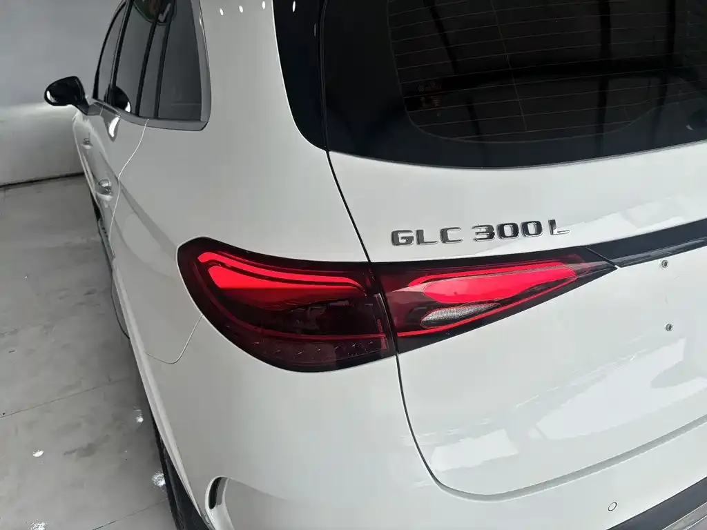 Mercedes-Benz GLC — фото 2