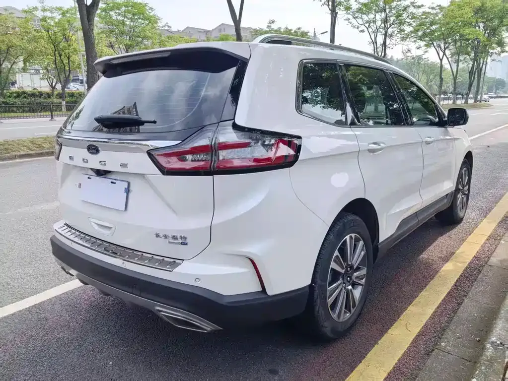 Ford Edge 2021 из CN, фото 3