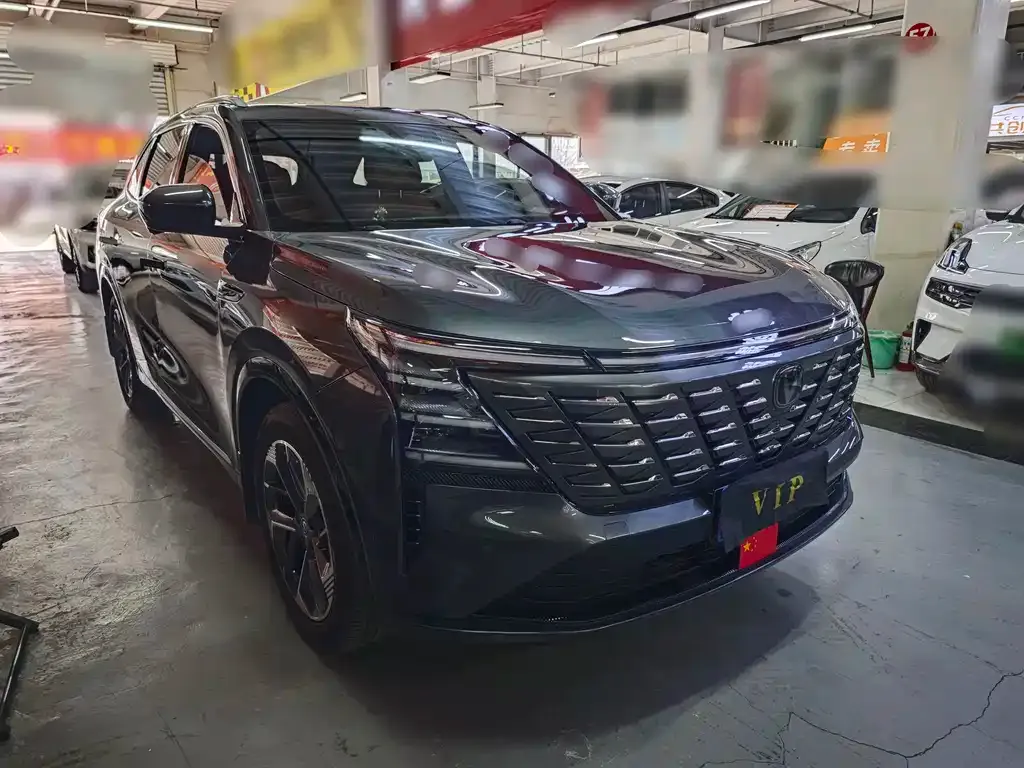 Changan CS75PLUS — фото 4