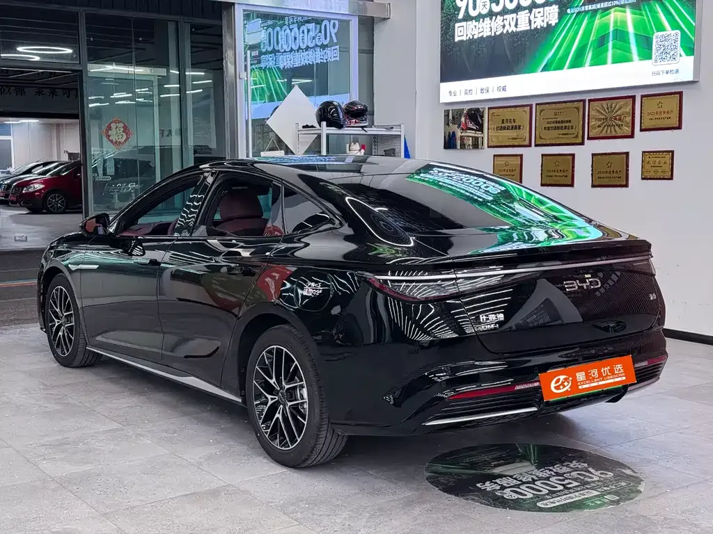 BYD Seal — фото 6