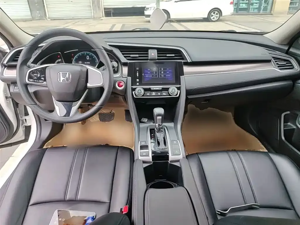 Honda Civic — фото 10