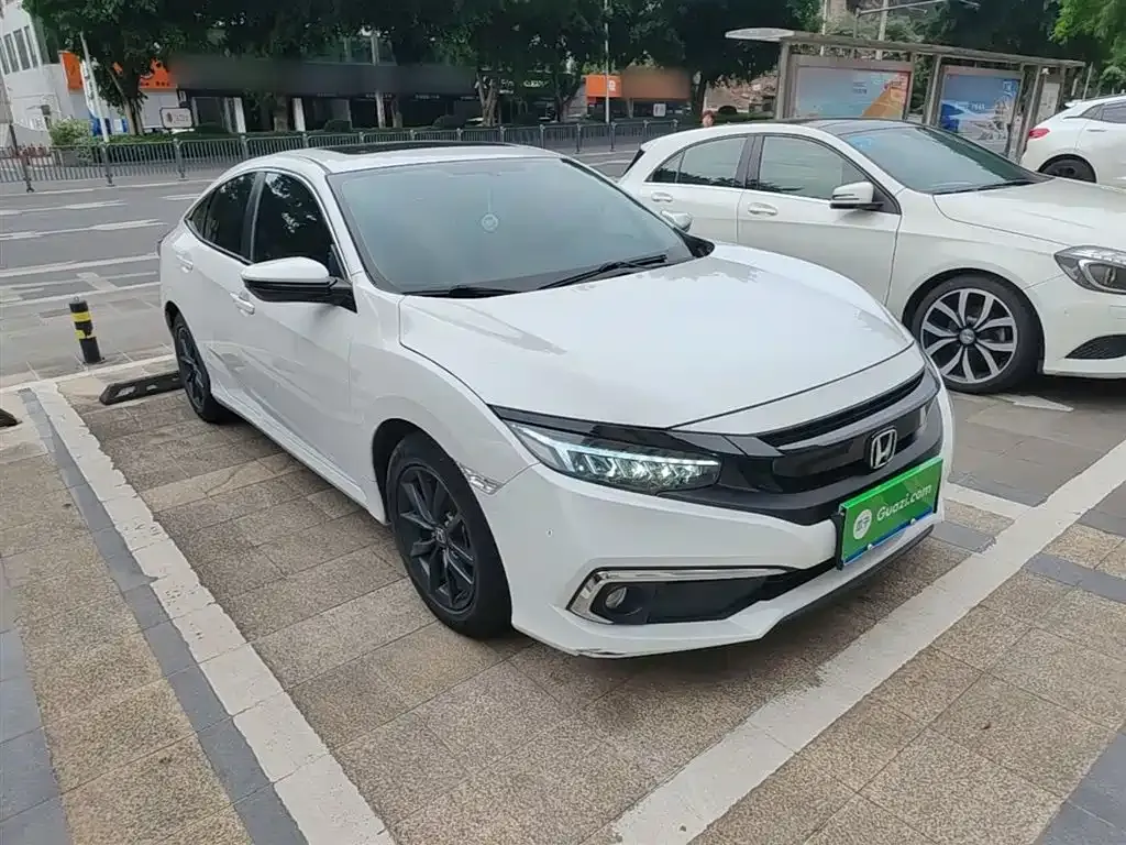 Honda Civic — фото 7
