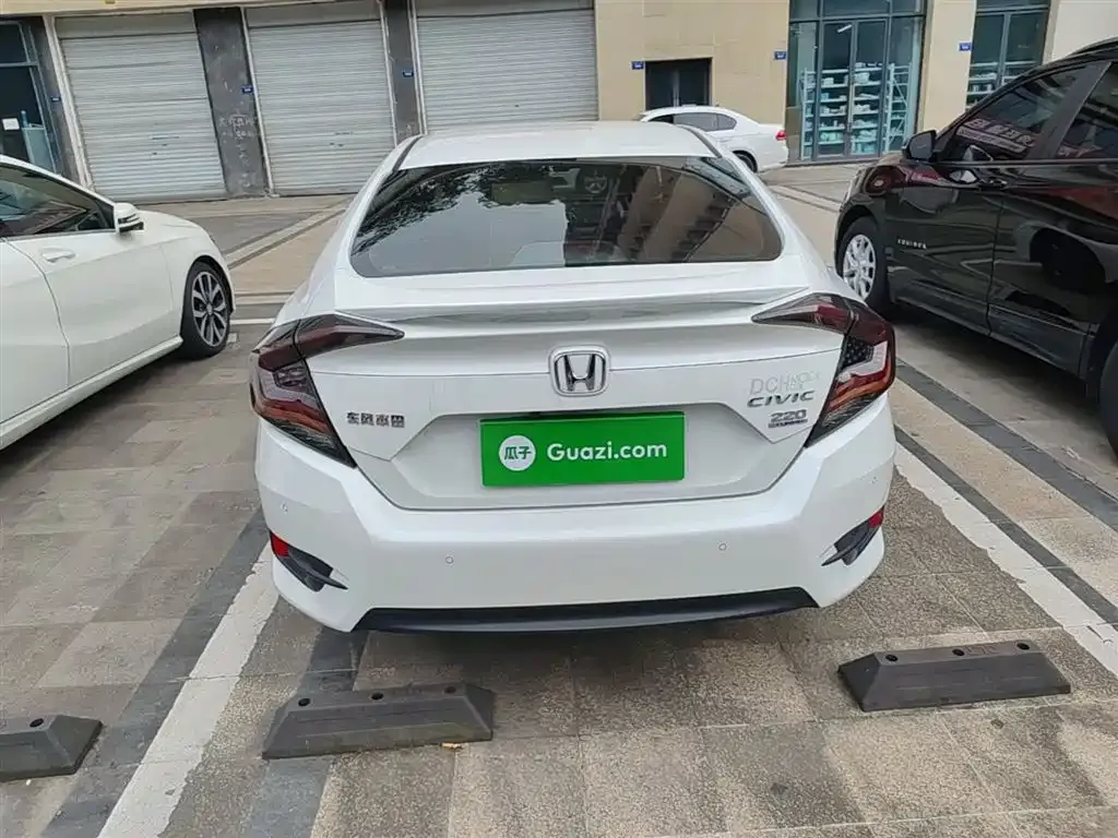 Honda Civic — фото 6