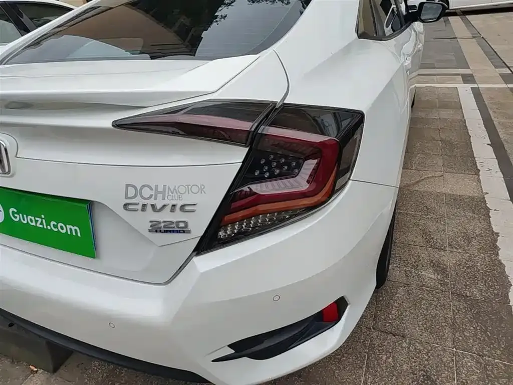 Honda Civic — фото 9