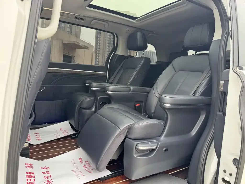 GAC Motor Trumpchi M8 — фото 4