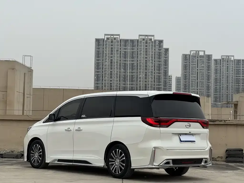 GAC Motor Trumpchi M8 — фото 7