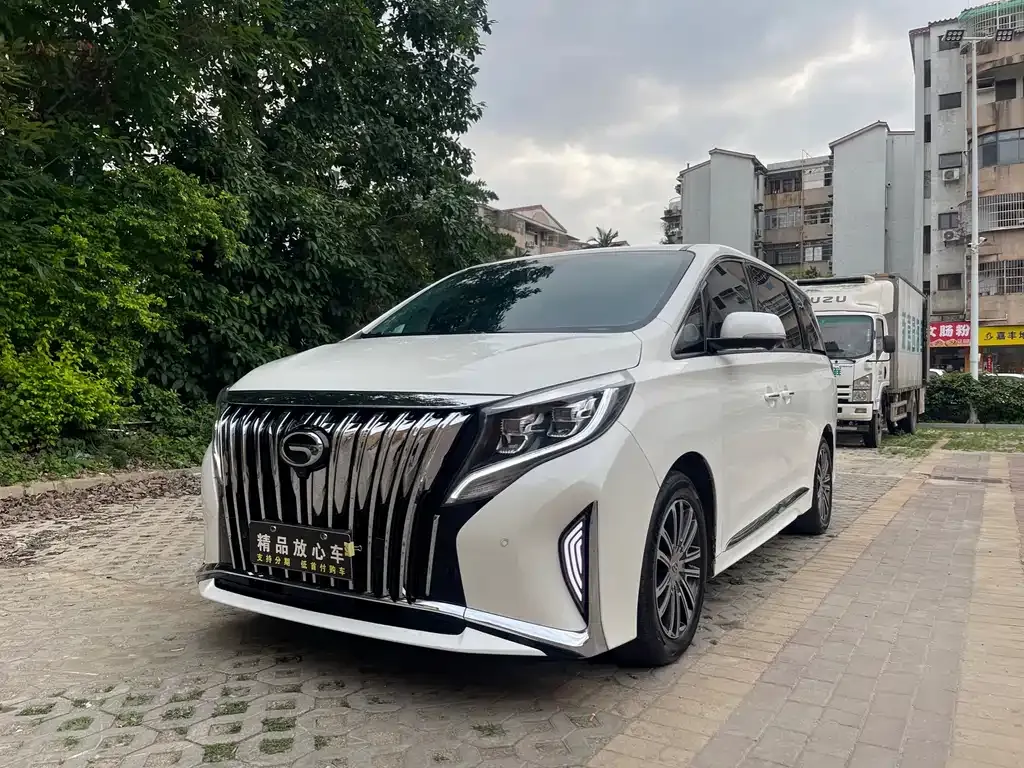 GAC Motor Trumpchi M8 — фото 1
