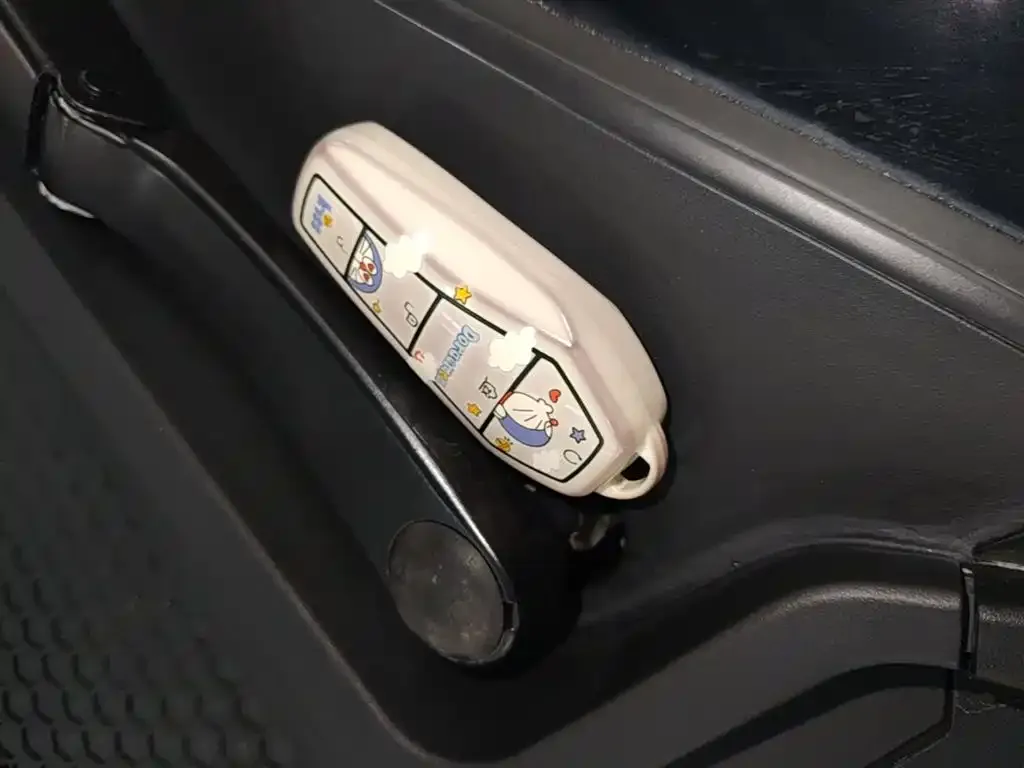 BYD PLUS New Energy — фото 6