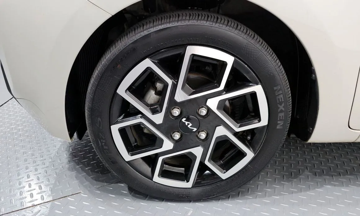 Kia RAY — фото 5