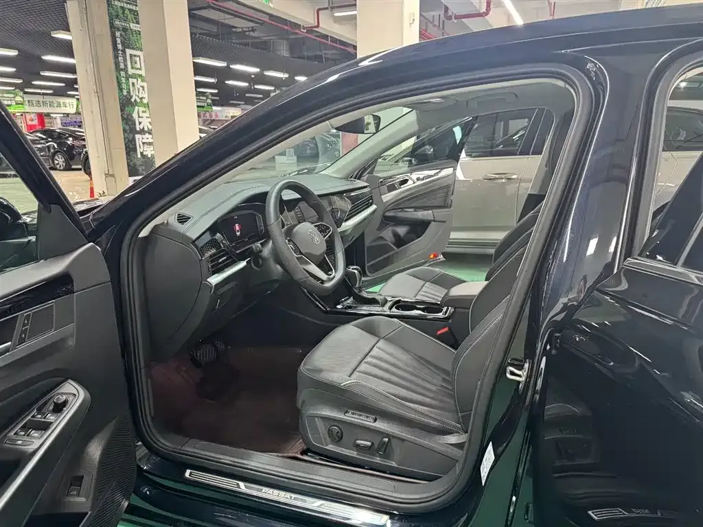 Volkswagen Passat — фото 8