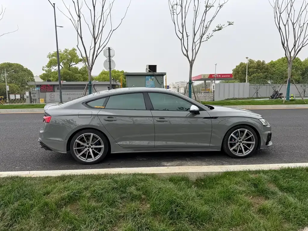 Audi S5 2023 из CN, фото 8