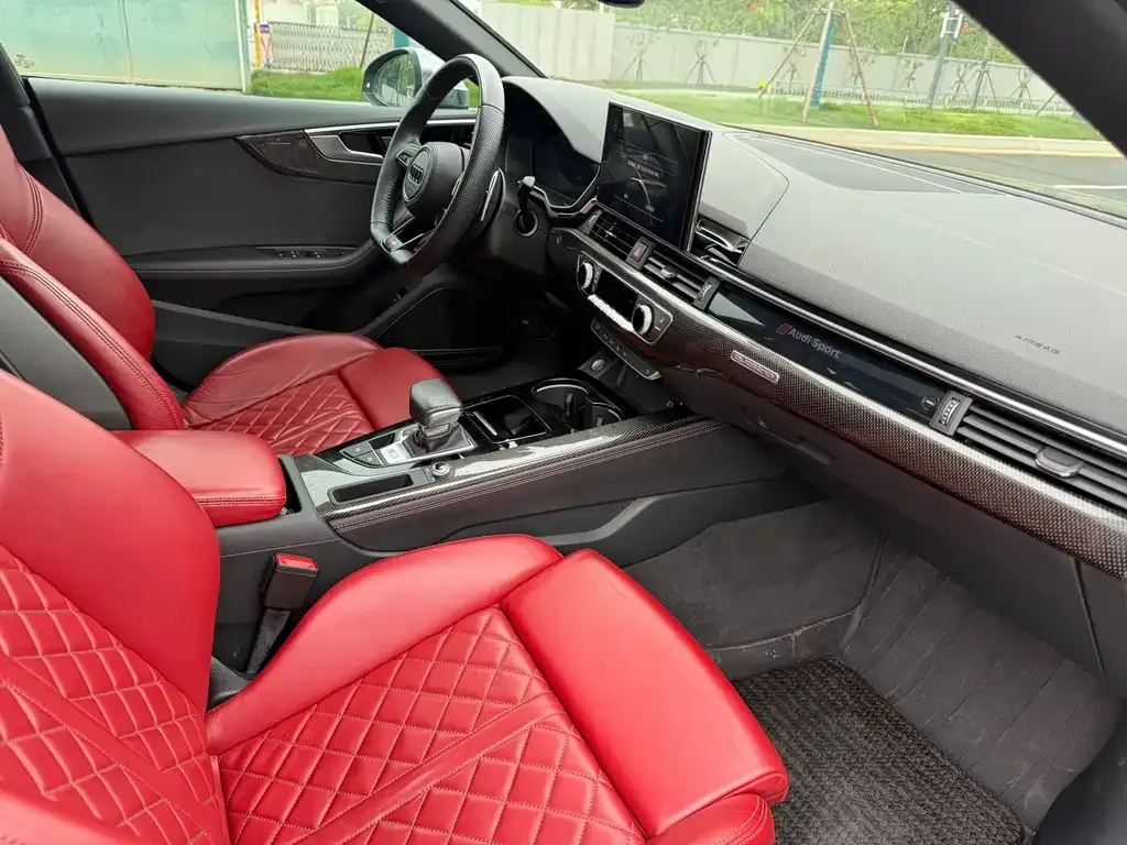 Audi S5 2023 из CN, фото 2